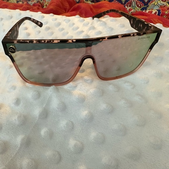 BNWT Quiksilver Polarized Full Frame Luxe Edition Sunglasses - Cougar Amor - Picture 2 of 5